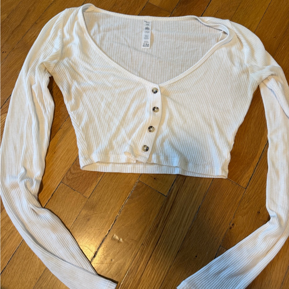 ALO Yoga White Ribbed Long-Sleeve Cropped Henley